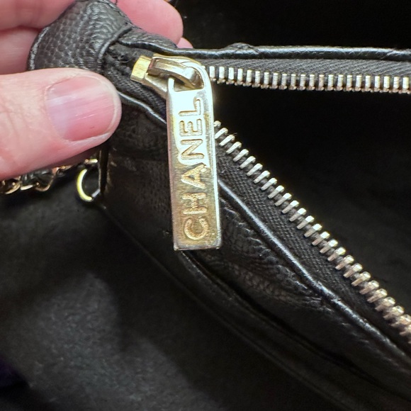 Pre-Owned Authentic Black Caviar Chanel Pochette Excellent Condition! - Picture 5 of 12